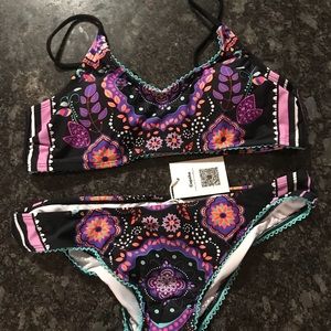 Cupshe “song of joy lace bikini”